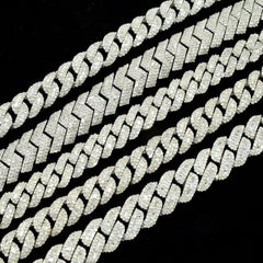 Mens 8MM 925 Silver 10.70CTW Round/Baguette Diamond Cuban Necklace 59.44g Chain - 18"