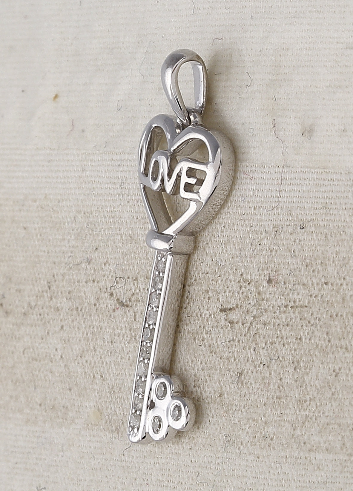 Sterling Silver Womens Round Natural Diamond Love Key Pendant 1/10 CTW 1.71 Gram