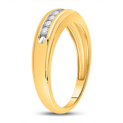 10kt Yellow Gold Mens Round Diamond Wedding Channel Set Band Ring 1/4 Cttw