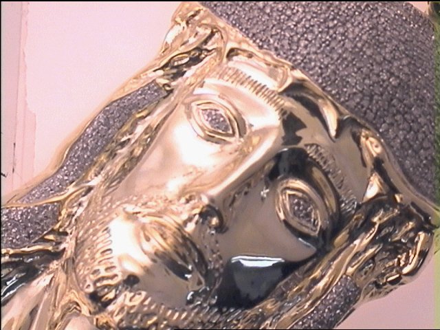 3  CT-DIA MICRO-PAVE JESUS MENS CHARM