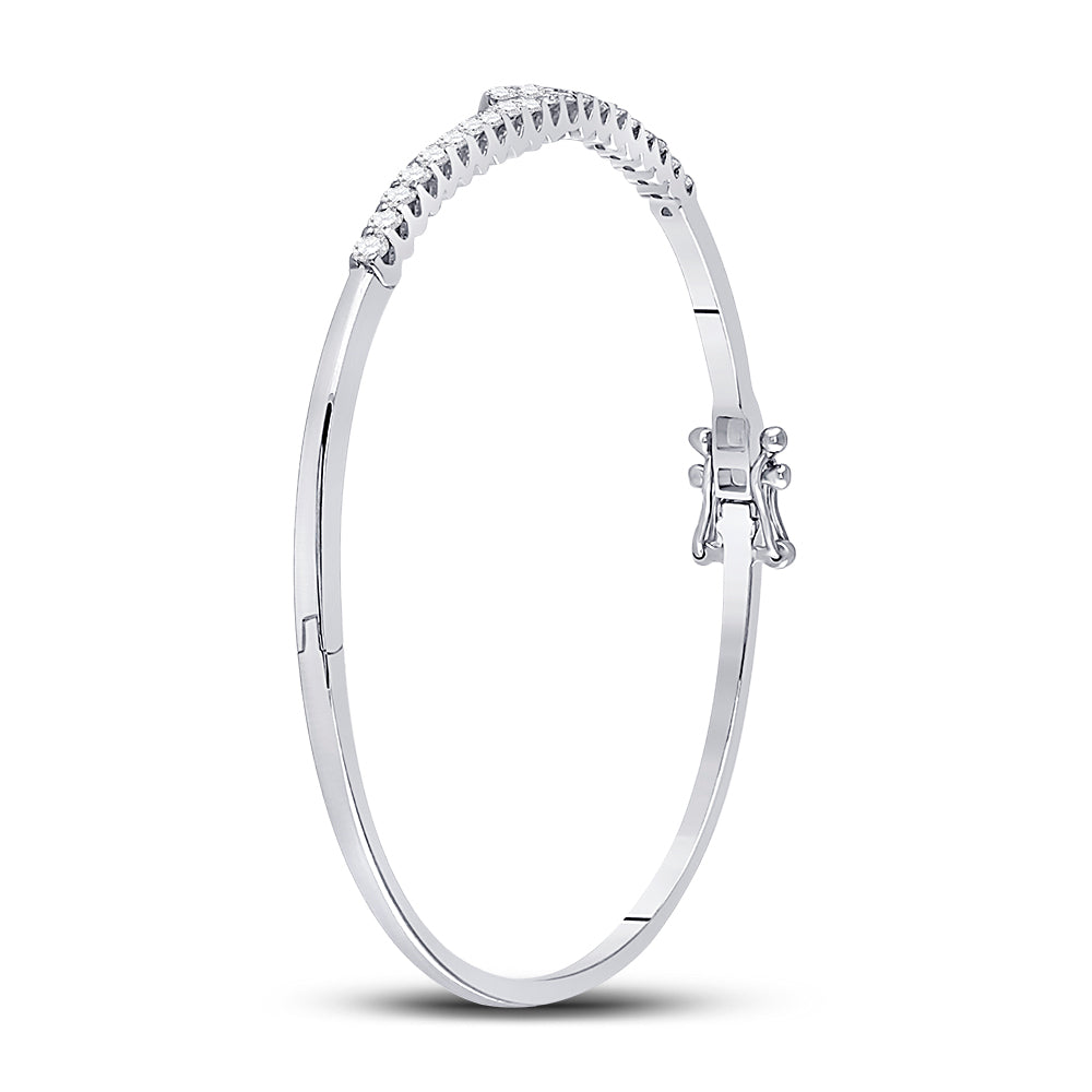 14kt White Gold Womens Round Diamond Bypass Bangle Bracelet 1.00 Cttw