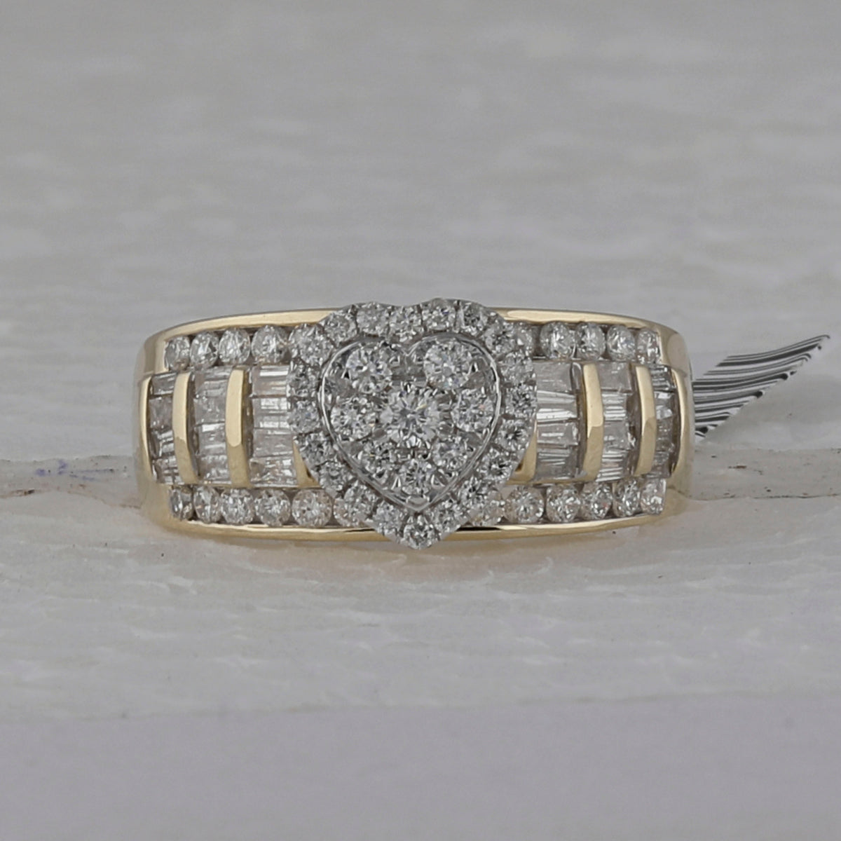 10K Yellow Gold 1 CTW-Natural Diamond Cindy Heart Ring 4.7 Gram