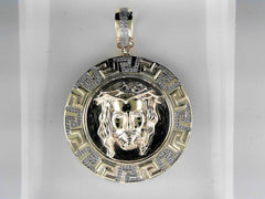 1/2CTW-DIA MENS Jesus CHARM