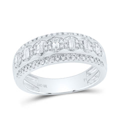 1 CTW-DIA P1 ROUND TRIO RING