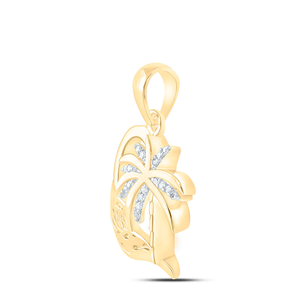 10k Gold 1/20 CTW-Natural Diamond Gift Tree Heart Pendant