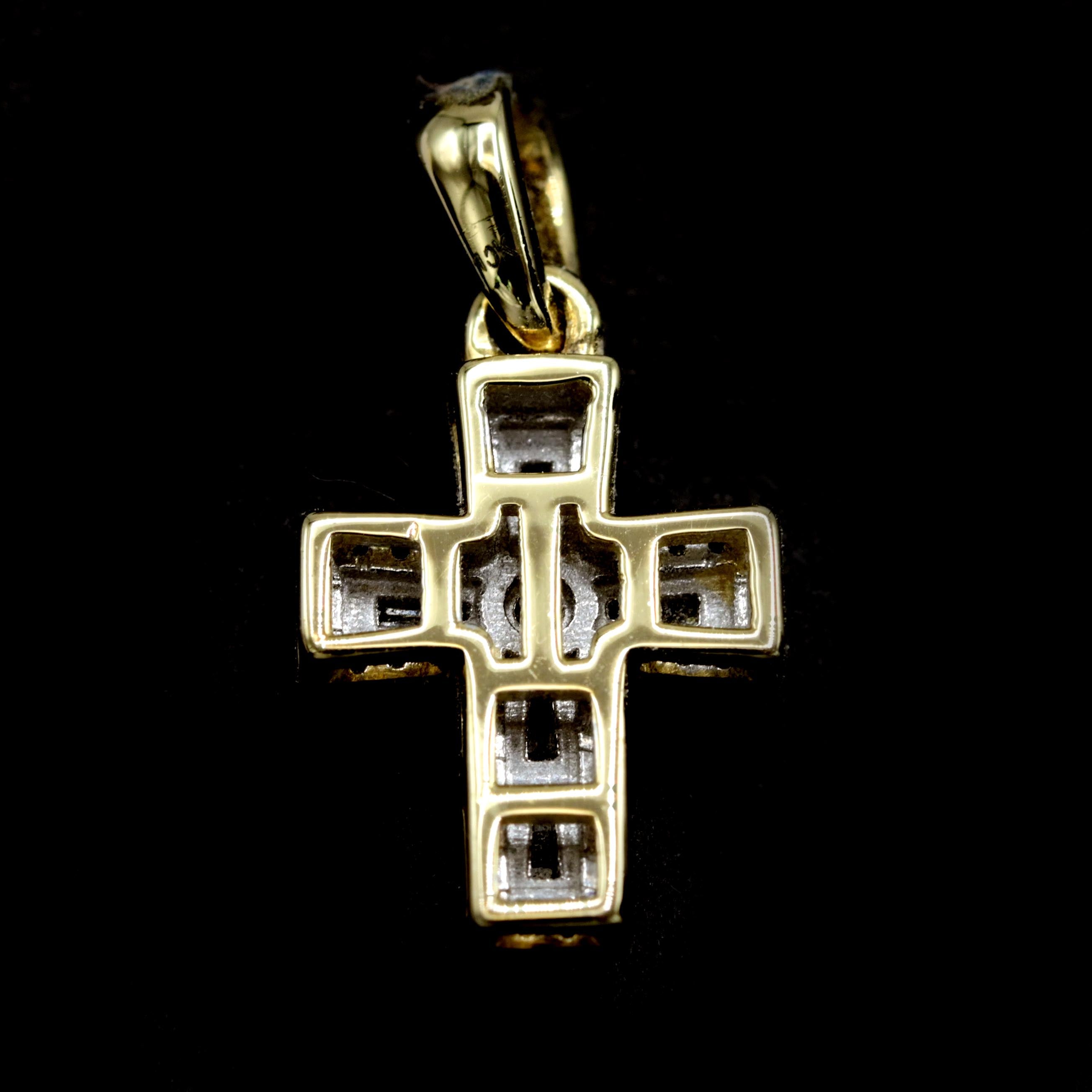 10k Yellow Gold 0.32CT Diamond Baguette Cross Pendant 1.5g Mens Religious Charm