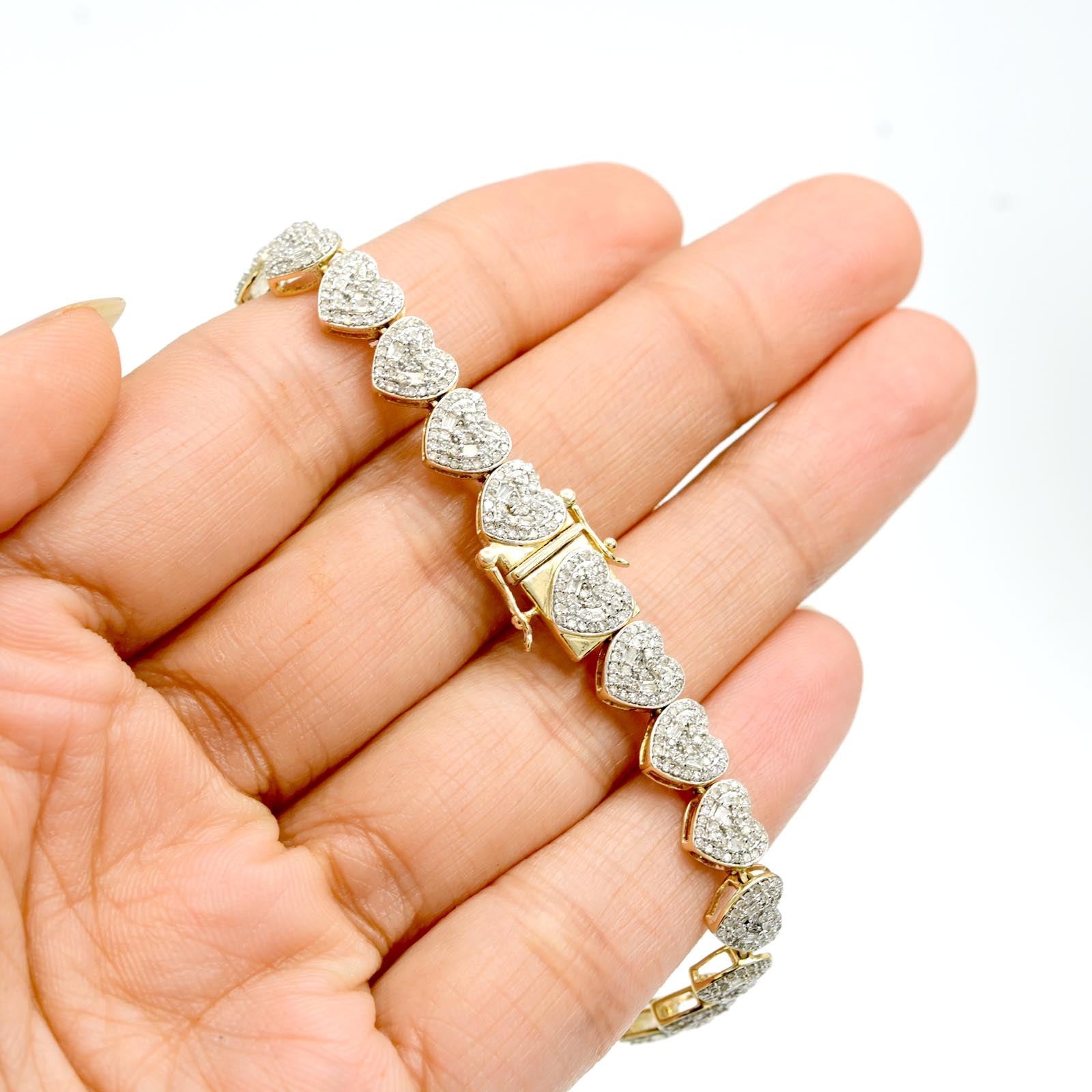 Womens 10k Yellow Gold 1.85CT Diamond Baguette Heart Bracelet 7 Inch 9.7g Armlet