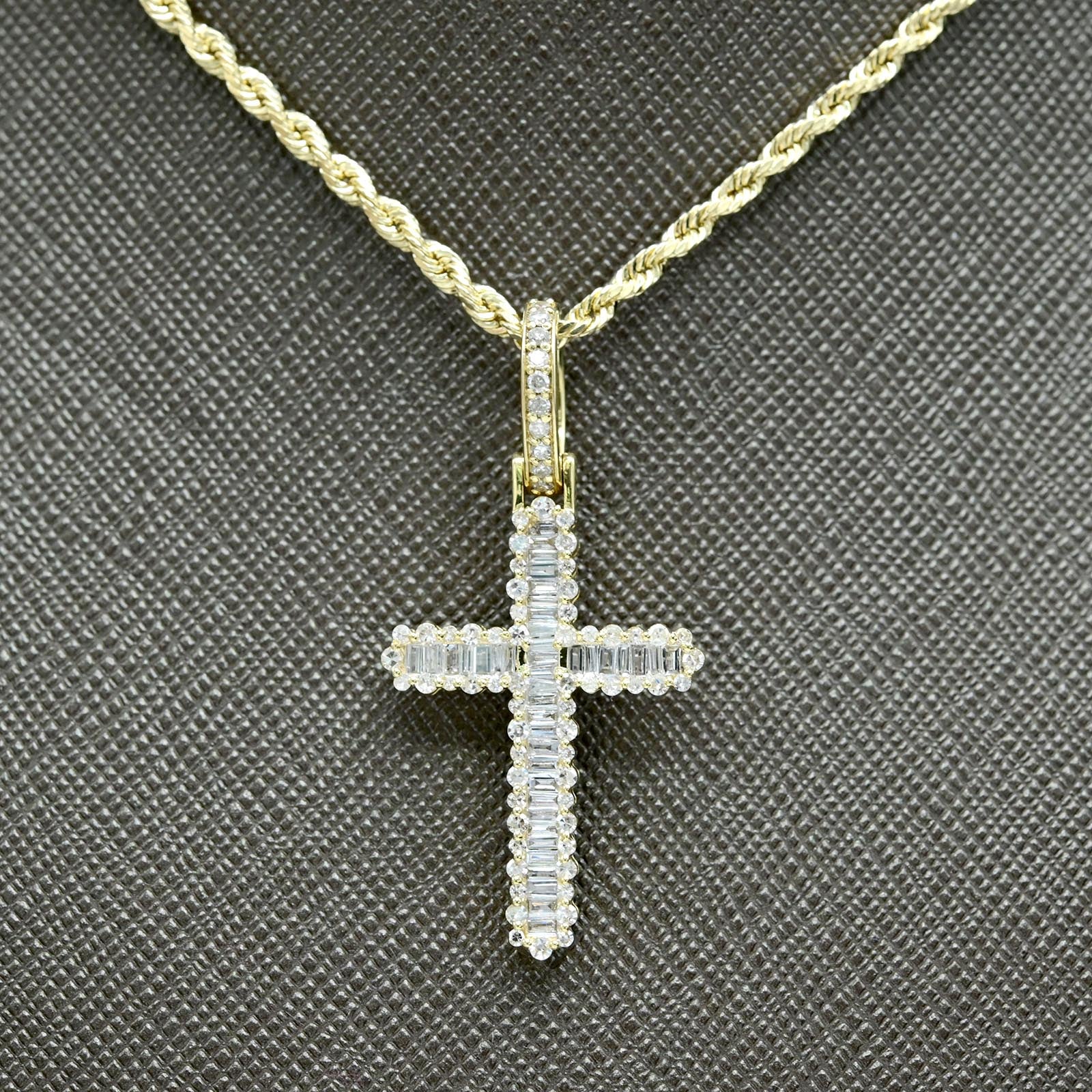 10k Yellow Gold 0.85CT Round/Baguette Diamond Cross Pendant 2.7g Mens Pure Charm