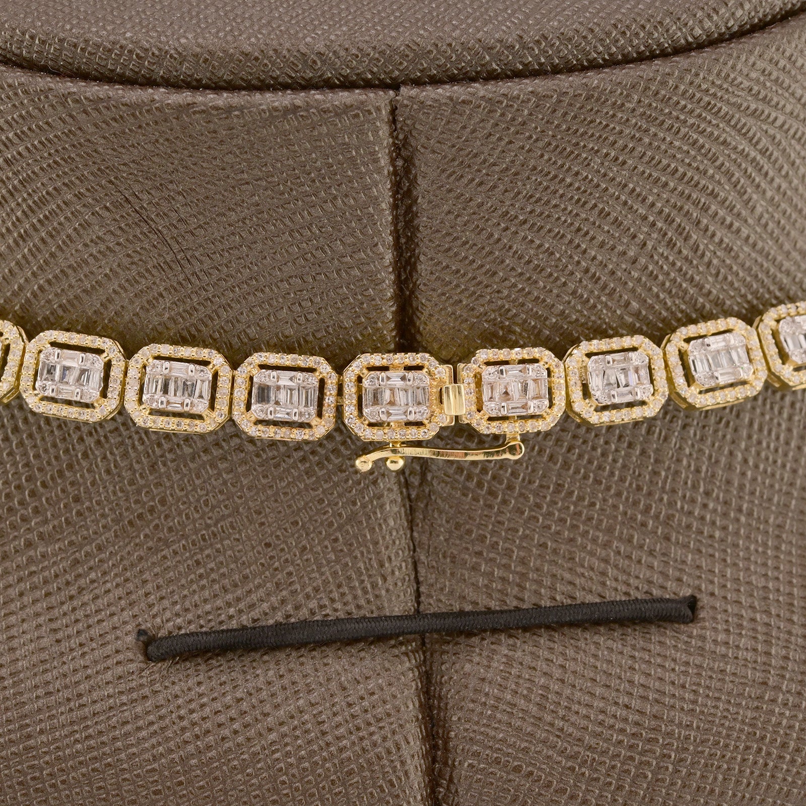 6.5MM 10k Yellow Gold 6.6CTW Baguette Diamond 31.9g 22In Rectangle Tennis Chain