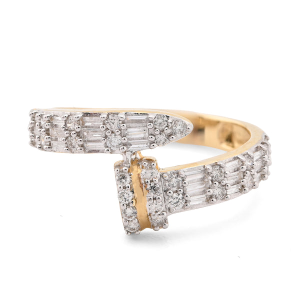 Ladies 14k Yellow Gold 2.7g 0.4CTW Natural Round/Baguette Diamond Nail Head Ring