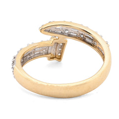 Ladies 14k Yellow Gold 2.7g 0.4CTW Natural Round/Baguette Diamond Nail Head Ring