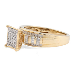 10k Yellow Gold 3.7g 0.5CTW Natural Round/Baguette Diamond Rectangle Womens Ring