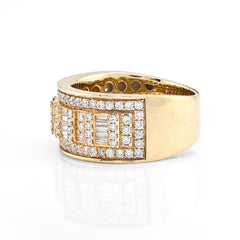 10k Yellow Gold 1.38 CTW Round/Baguette Natural Diamond Men Ring 8.8gms