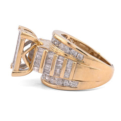 10k Yellow Gold Natural Princess/Round/Baguette 3.0CTW Diamond Rectangular Centre Womens Ring 10.1gm