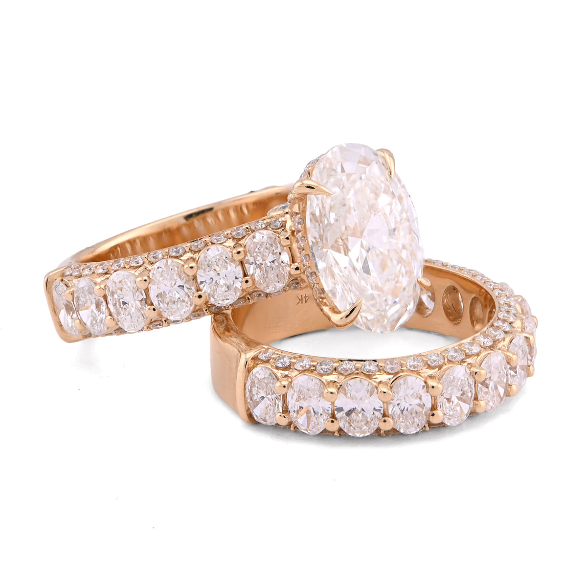 14k Yellow Gold Oval Solitaire Centre Side Iced Oval/Round 8.81CTW Lab Diamond Womens Ring 12.9gm