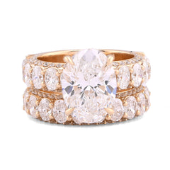 14k Yellow Gold Oval Solitaire Centre Side Iced Oval/Round 8.81CTW Lab Diamond Womens Ring 12.9gm