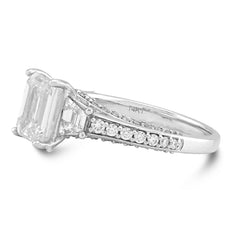 14k White Gold 2CTW Centre Emerald Stone Side Iced 3TC Lab Diamond Women Engagement Ring 5.8gm