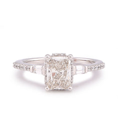 10k White Gold Centre Radiant Solitaire 1.53CTW Lab Diamond Baguette/Round Women Ring 2.5gm