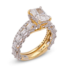 14k Yellow Gold 4.75CTW Radiant Solitaire Centre Emerald Side Lab Diamond Women Ring with Band 5.8gm