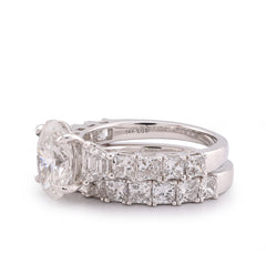 14k White Gold 5.36CTW Radiant Side Oval Solitaire Centre Lab Diamond Women Ring with Band 7.1gm