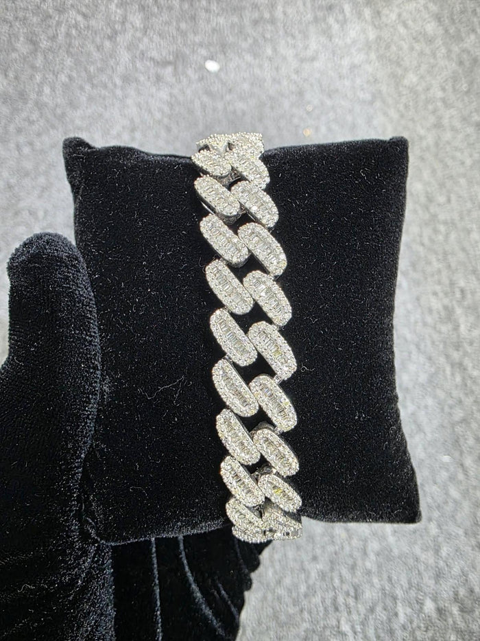 13MM 10k White Gold 8 Inches 10CTW Natural Round/Baguette Diamond Cuban Bracelet 57.9 Grams