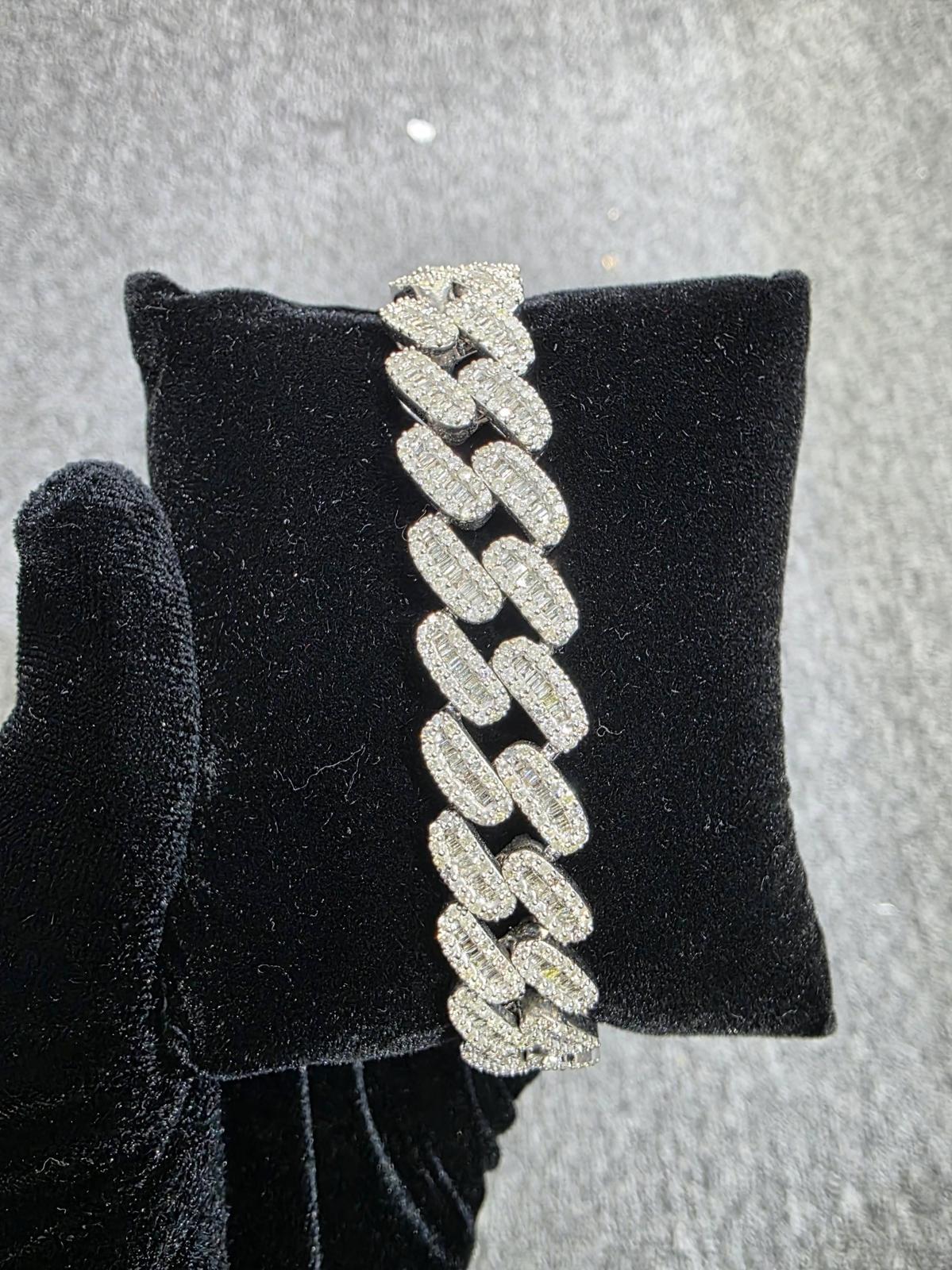 13MM 10k White Gold 8 Inches 10CTW Natural Round/Baguette Diamond Cuban Bracelet 57.9 Grams