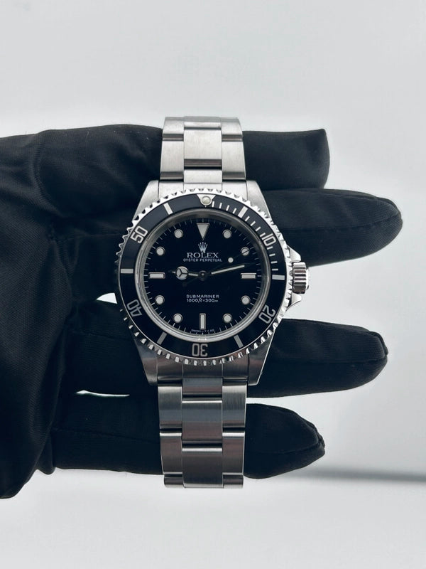 Rolex Submariner No Date Black Dial on Oyster Ref. 14060 Papers 1996