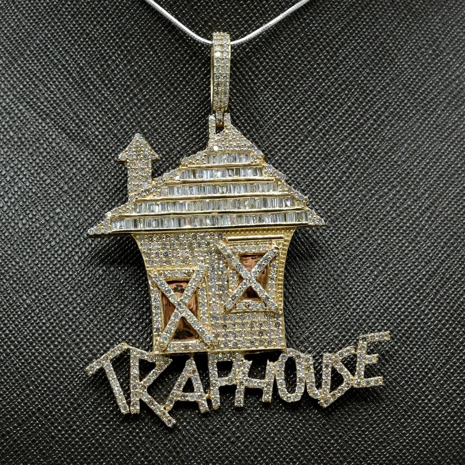 10k Yellow Gold 4.5 CTW Round/Baguette Diamond Trap House Pendant 20.4g Charm