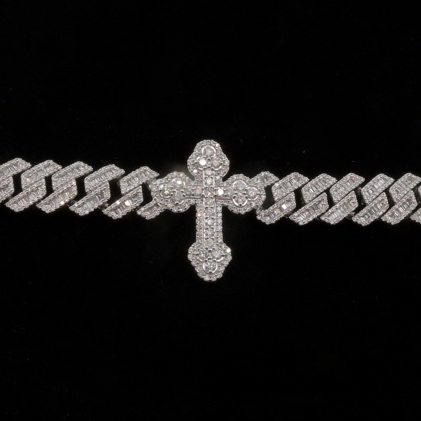 10k White Gold 8.4CTW Natural Diamond Cross Cuban Bracelet 48.05g Armlet - 8.5"